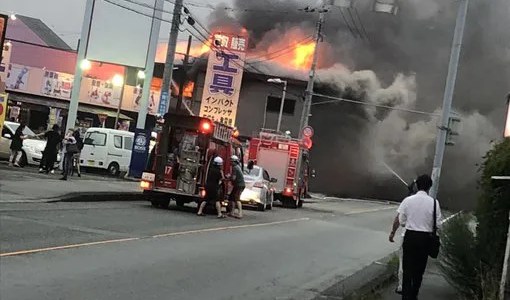 福岡県久留米市 ダイキ上津店国道3号線付近で火事 原因は?速報動画・画像2020年6月18日