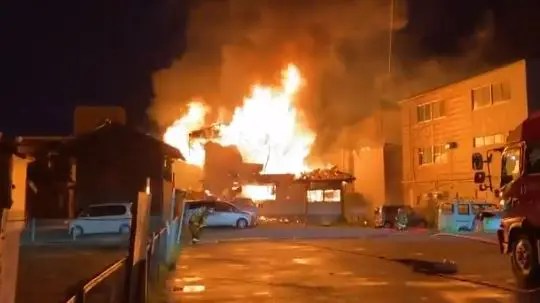 岩手県 北上市本通り 火事