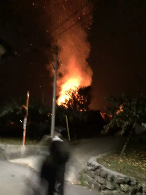 山梨県　笛吹市　一宮町　火事